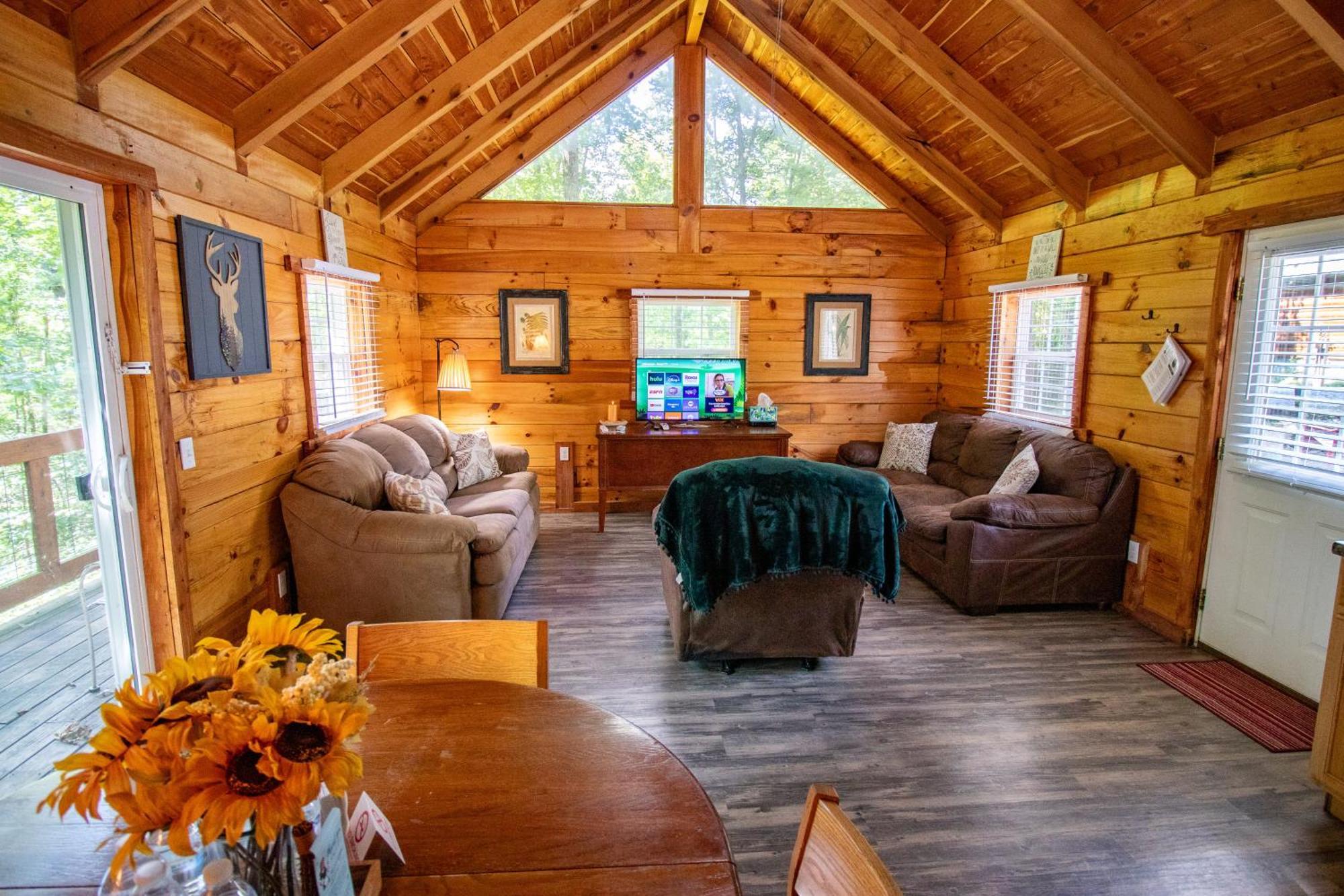 Kozy Haven Log Cabin Rentals Columbia Kültér fotó