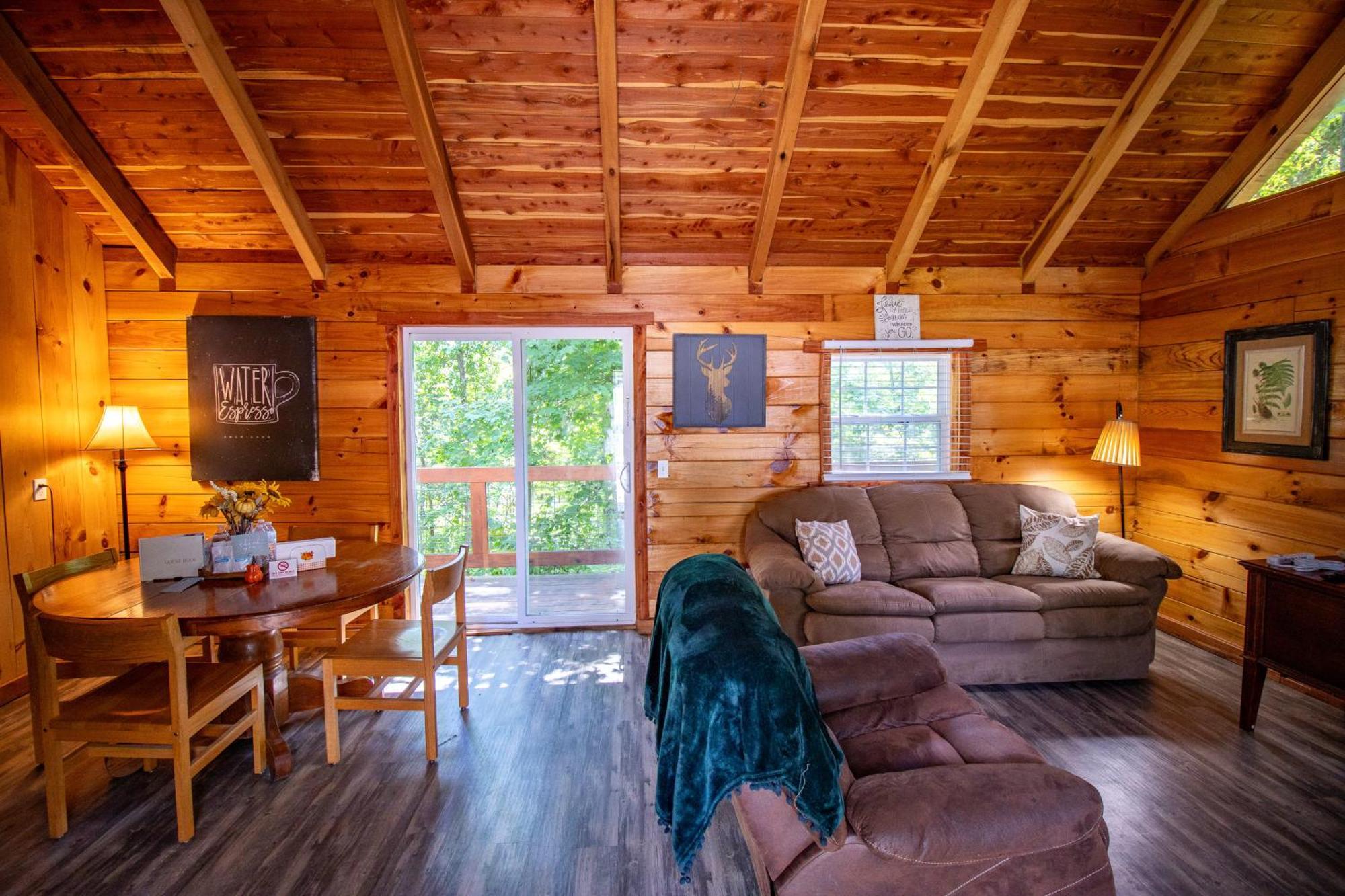 Kozy Haven Log Cabin Rentals Columbia Kültér fotó